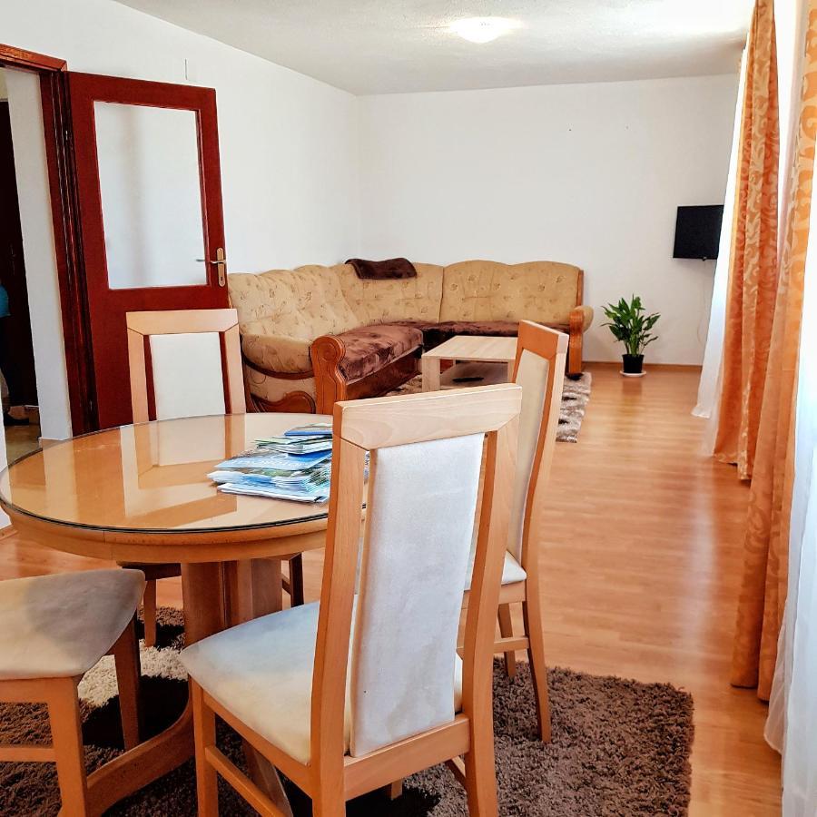 Apartman Lukic Korenica Exterior foto